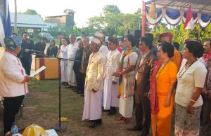 Bupati Lantik IKAT Bengalon – Ismunandar Ajak Warga Toraja Jaga Kebersamaan