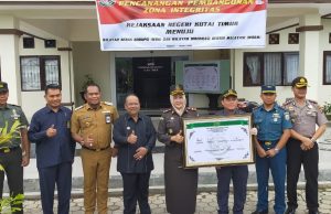 Pemkab Kutim Dukung Penuh - Pencanangan Zona Integritas WBK-WBBM di Kejari