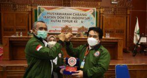 Didit Lanjutkan Tongkat Estafet Kepemimpinan IDI Kutim