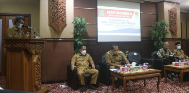 e1406b18-3252-4576-ac38-6dff9885a7e3