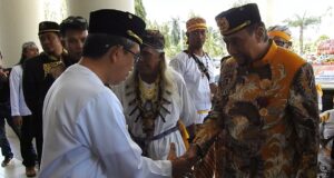 Kesultanan Kutai Kukuhkan Pengurus LBAK Kutim Periode 2022-2027
