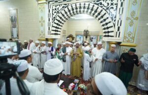 Arak-Arakan dan Ceramah Syekh Yaman Meriahkan Maulid Nabi di Raudhatul Mujahidin