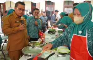 Ciptakan Menu Sehat di Lomba Masak Serba Ikan TP-PKK Kutim