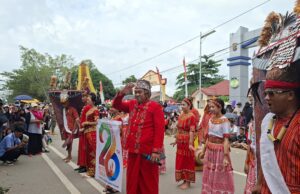 Kirab Budaya Kutim Cerminkan Kehangatan di Tengah Perbedaan
