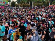 Antusiasme Tinggi, Jalan Sehat HUT ke-26 Kutim Diserbu Ribuan Warga