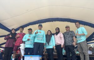Langkah Tangguh Menuju Kutim Hebat, Ribuan Warga Tumpah Ruah Ikuti Jalan Sehat