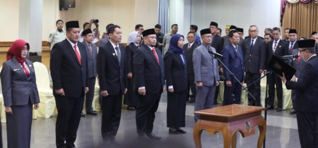 d6446912-8e19-42e5-be01-315c381467ba