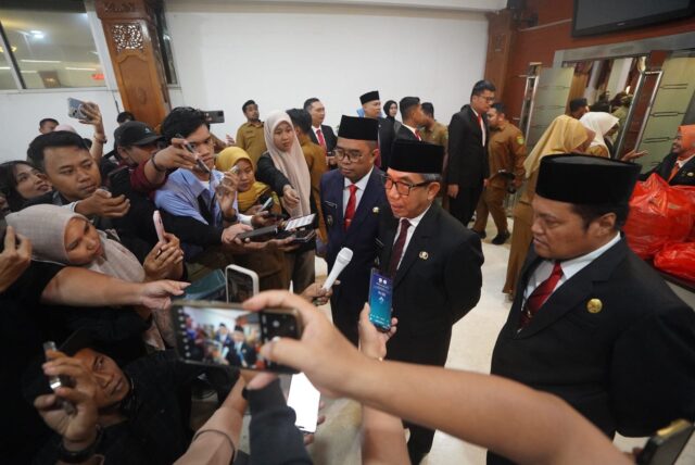 29b6739e-041a-460e-84d5-f94aa80a00d1