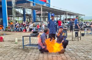 Literasi Keselamatan Rumah Tangga bagi Orangtua Siswa di Kutim