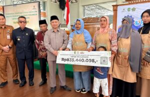Dorong Kemandirian Ekonomi Lewat Baznas Preneur Kutim Rp 835 Juta