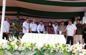 Setelah 76 Tahun, Senambah dan Mulupan Kini Diterangi Listrik PLN 24 Jam